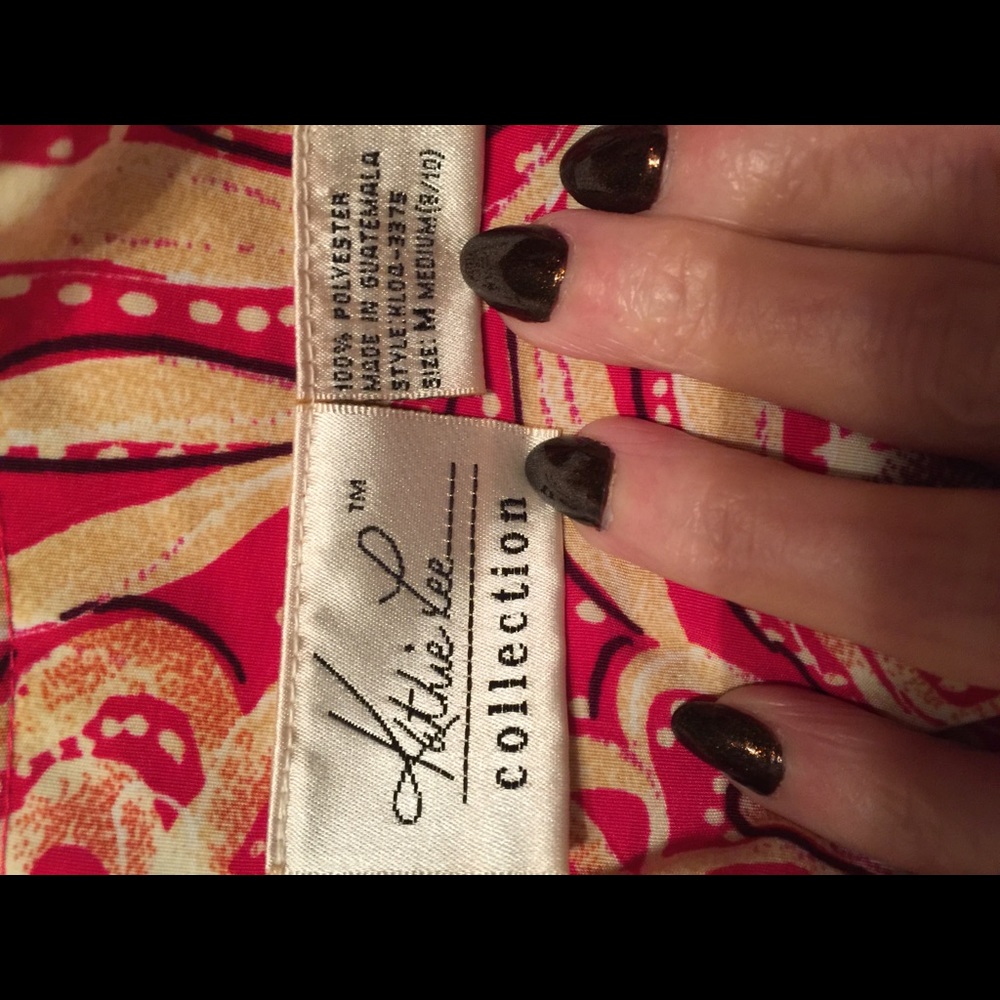 Woman’s sleeveless Midi Dress - Picture 4 of 4